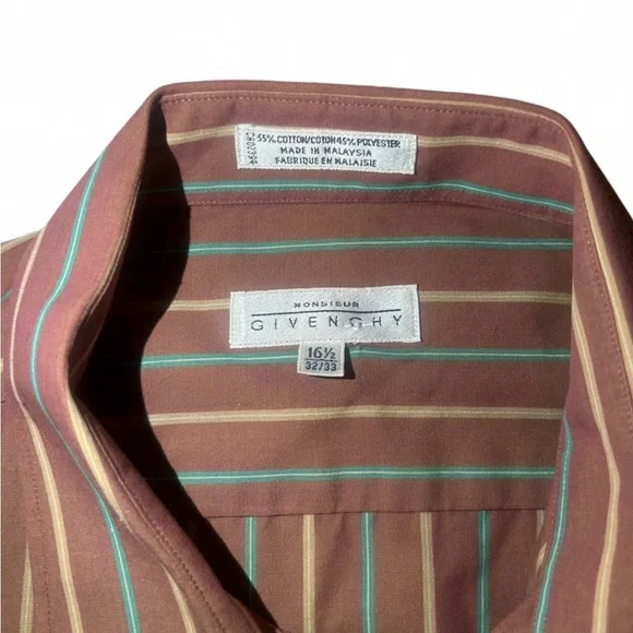 🔥Givenchy Shirt🔥 - Picture 3 of 6